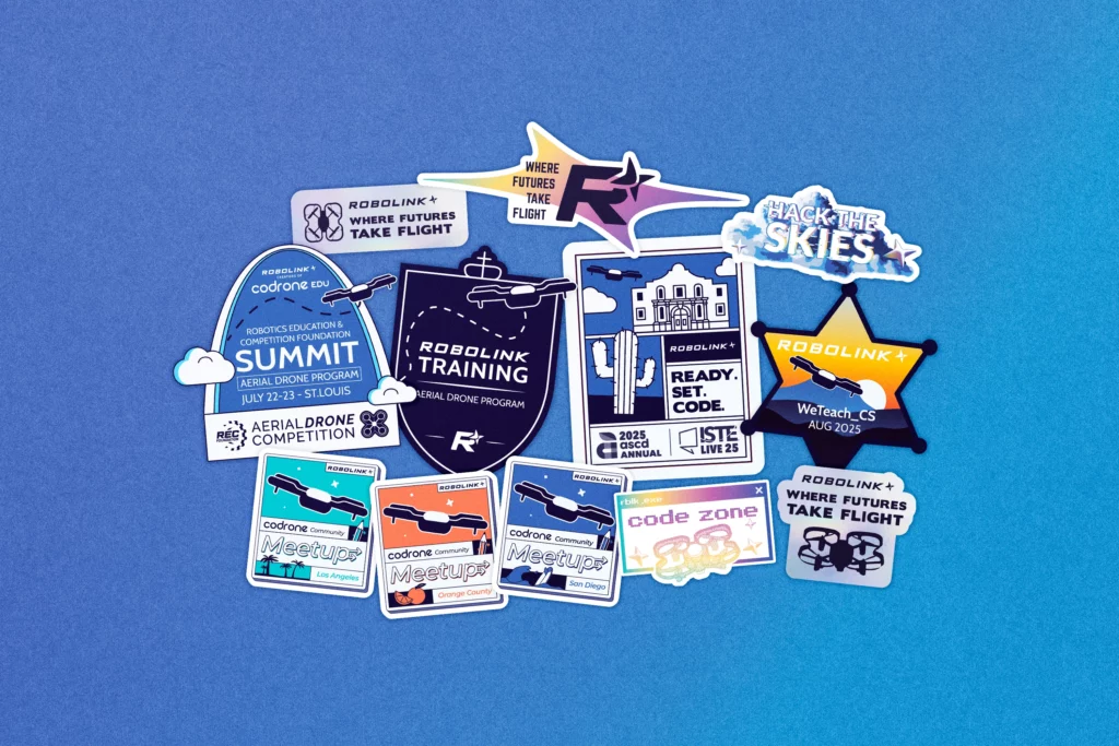 Stickers et supports graphiques Robolink – branding et direction artistique réalisés à Perpignan